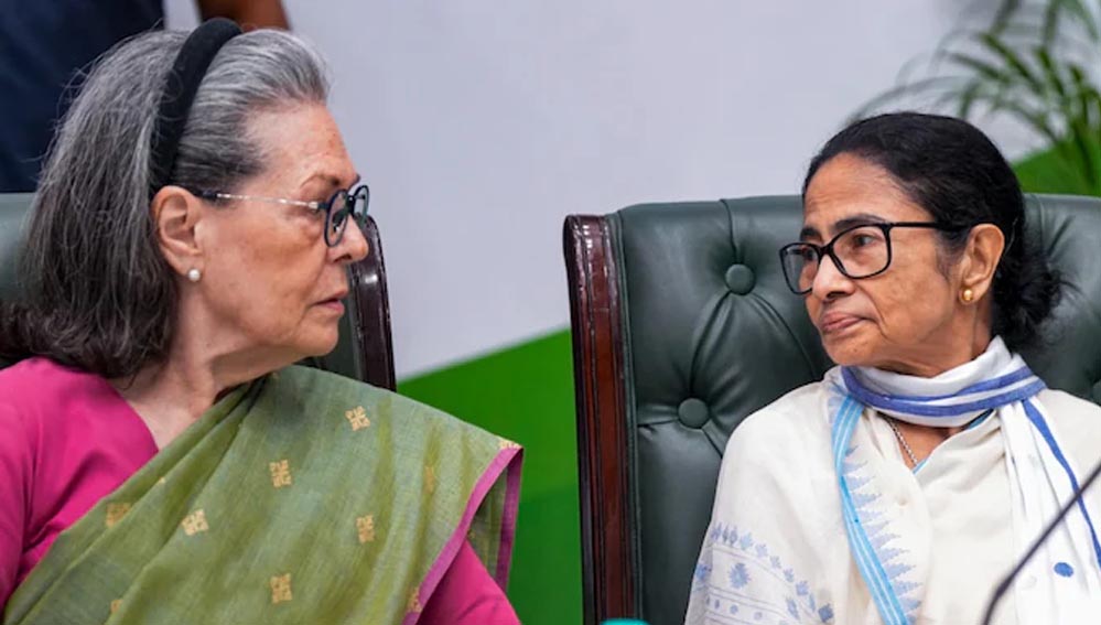 ममता चाहकर भी कांग्रेस में TMC का विलय नहीं करा पाएंगी? एक्सपर्ट ने बताई संवैधानिक और कानूनी वजहें