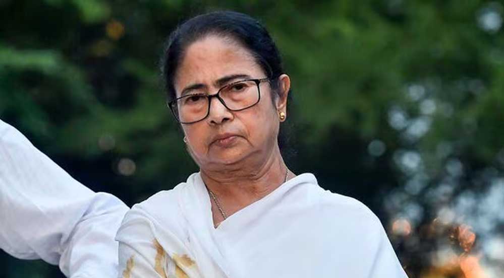 TMC में बड़ा सियासी मोड़! पार्टी के खजाने पर ममता बनर्जी का फिर नियंत्रण, कलकत्ता हाई कोर्ट से मिली राहत